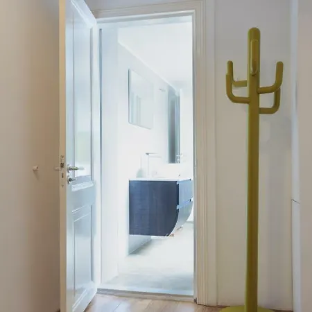 Апартаменты Duplex Near Anne Frank Museum