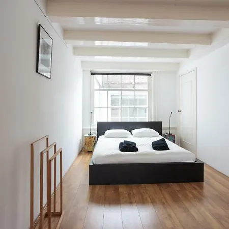 Duplex Near Anne Frank Museum Amsterdam