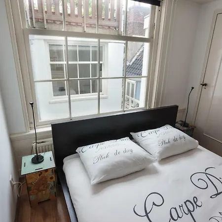 Duplex Near Anne Frank Museum Apartment *